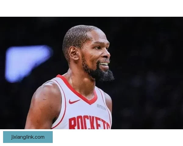 杜兰特三节高效砍下25分火箭五连胜轻取爵士阿门误伤小史密斯引关注