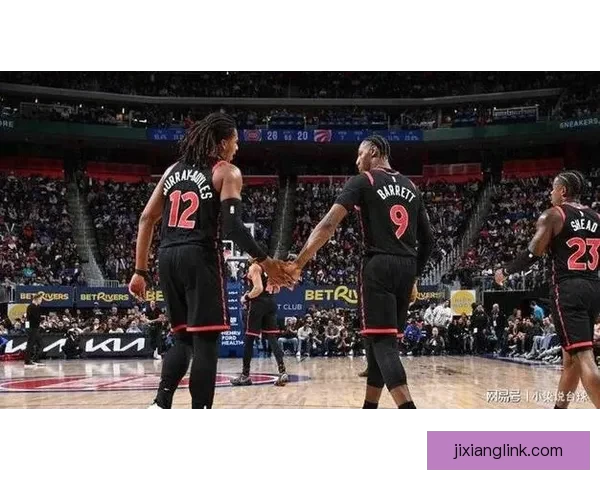 杜伦砍下31分9篮板活塞力克猛龙 巴雷特24分劳森13分难挽败局